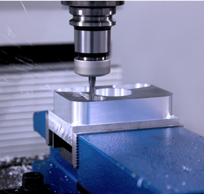 Causes Of Oil Leakage in CNC Machining Centers